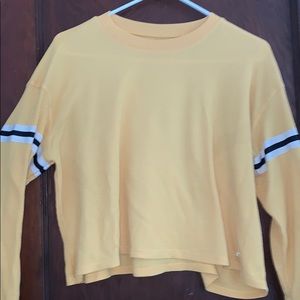 Hollister boyfriend tee